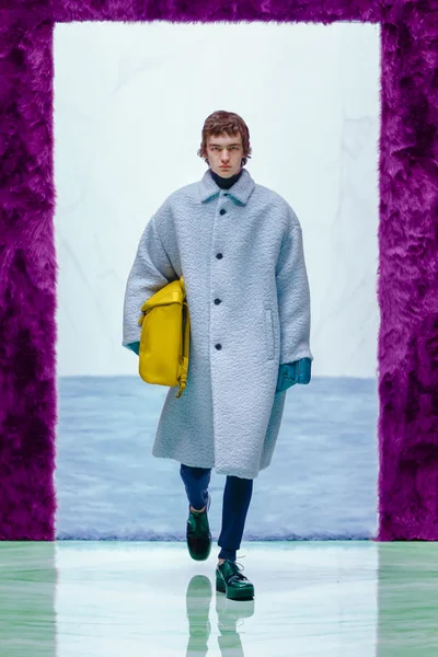 Look 31